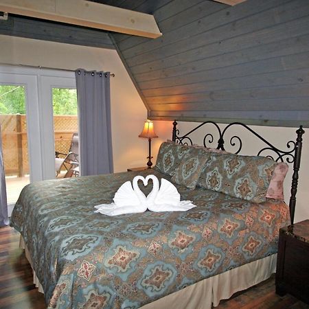 Snuggle Inn Гетлинбург Екстериор снимка